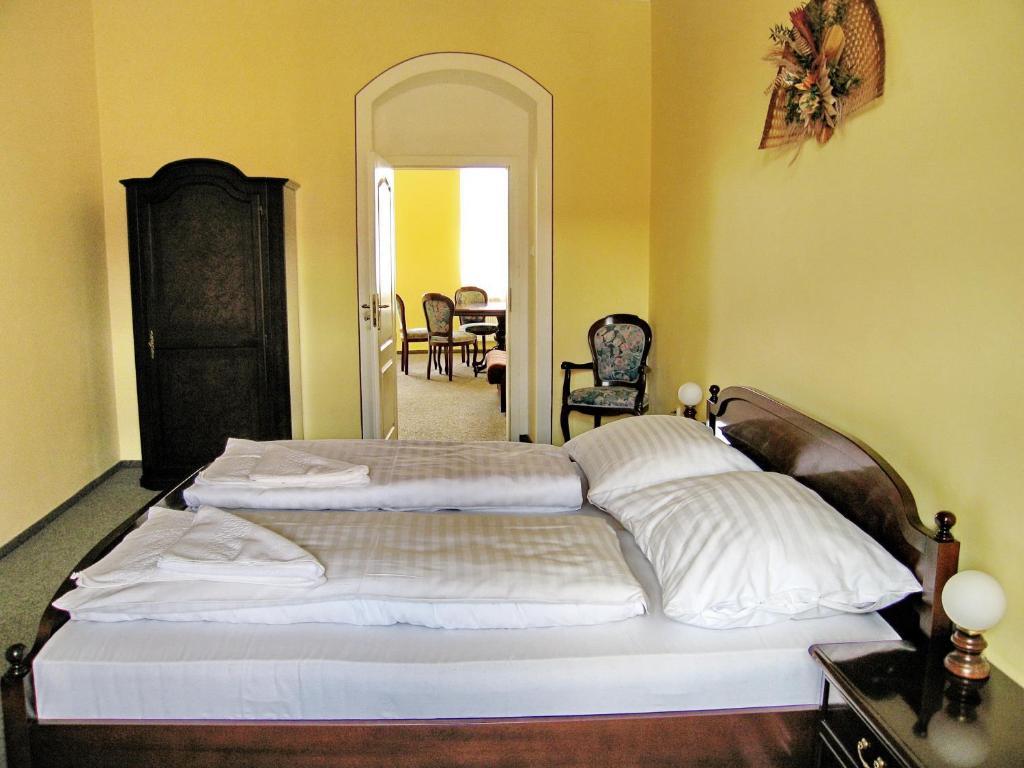 Hotel U Salzmannu Plzeň Habitación foto